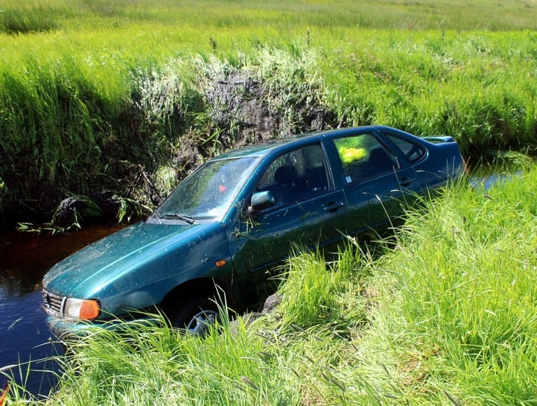 Sat Nav pensioner drives into River Deben