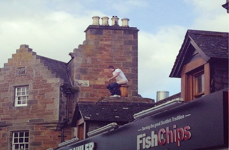 The Dirty Chimney: Wetherspoons Offers Pints and Panoramic Potty Breaks at new Pub